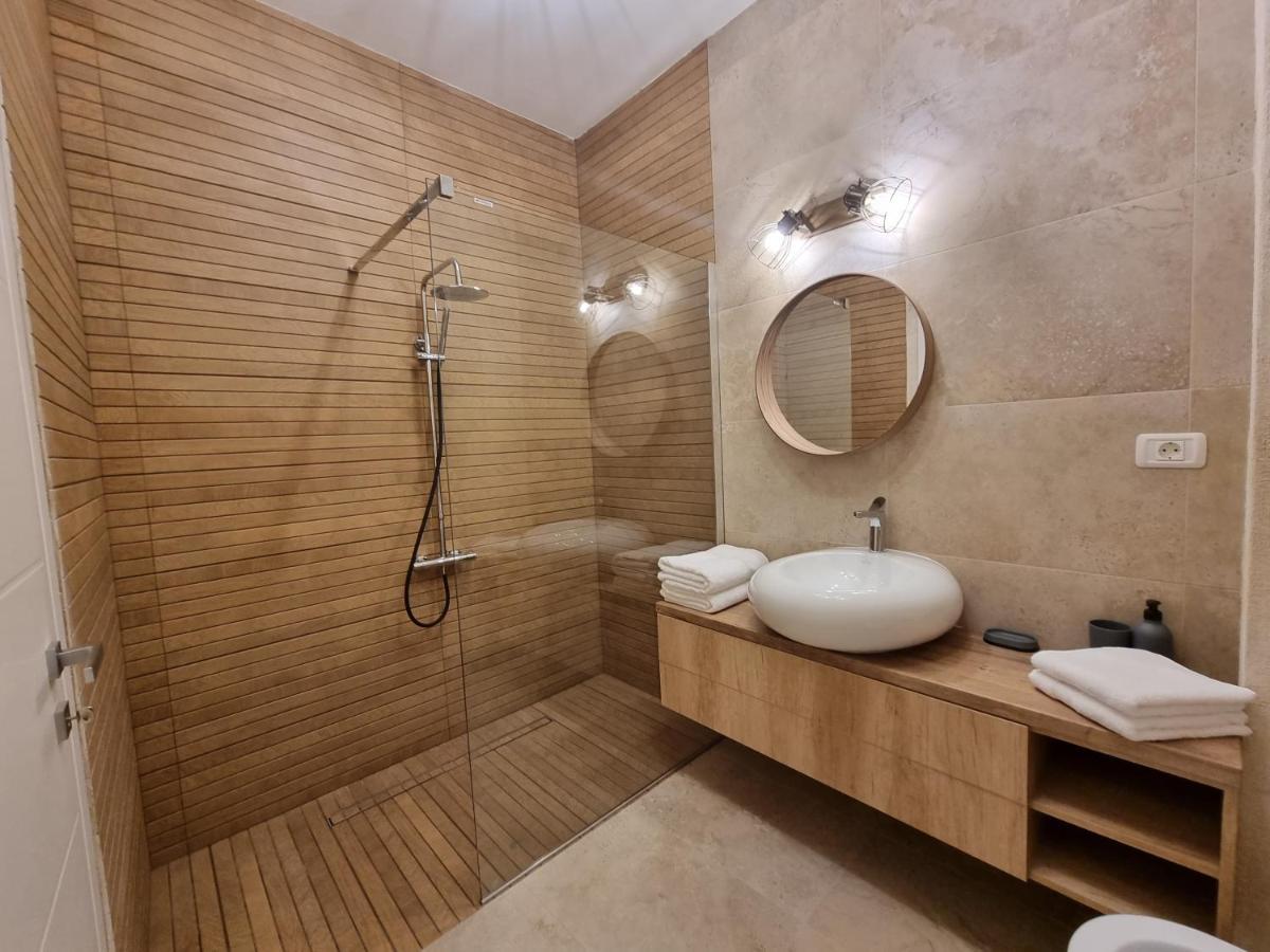 Apartament In Complex Rezidential Râmnicu Vâlcea エクステリア 写真